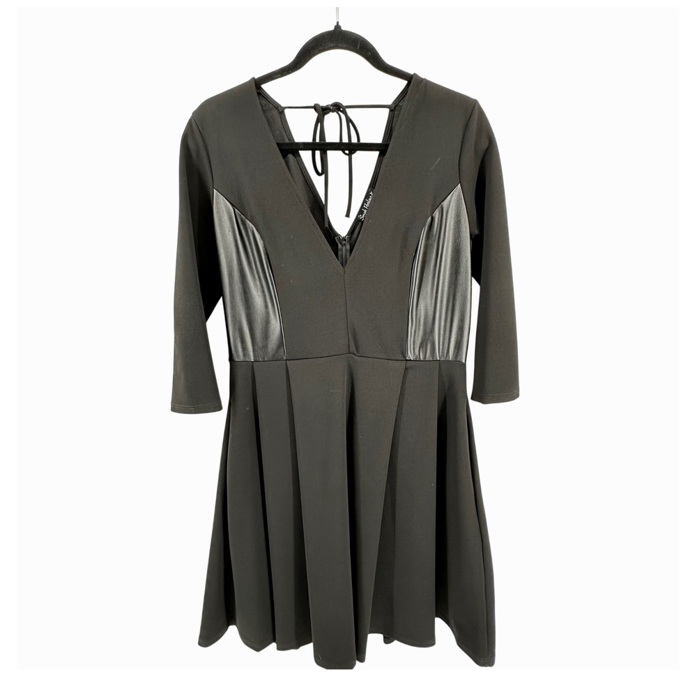 Smak Parlour Fit and Flare Dress Women M Black Faux Leather Detail Retro Skater